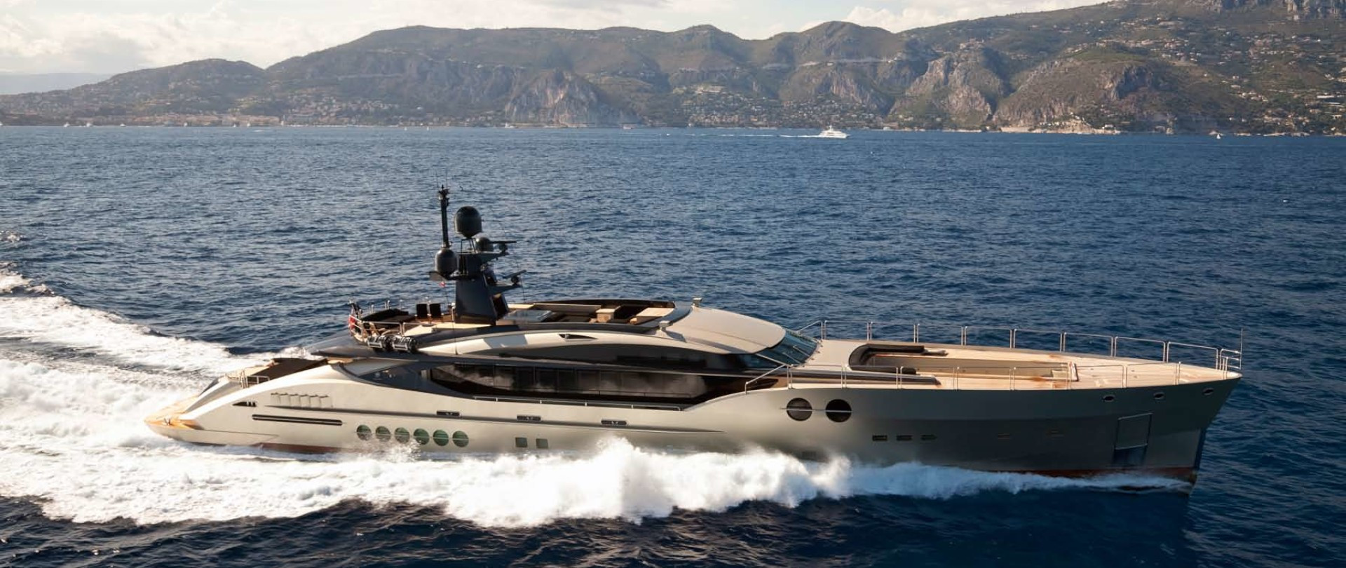 DB9 Yacht Charter Details, Palmer Johnson | CHARTERWORLD Luxury Superyachts